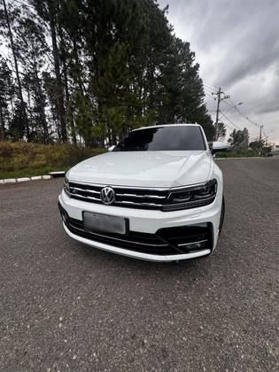 VOLKSWAGEN TIGUAN 2.0 350 TSI GASOLINA ALLSPACE R-LINE 4MOTION DSG VOLKSWAGEN TIGUAN 2.0 350 TSI GASOLINA ALLSPACE R-LINE 4MOTION DSG